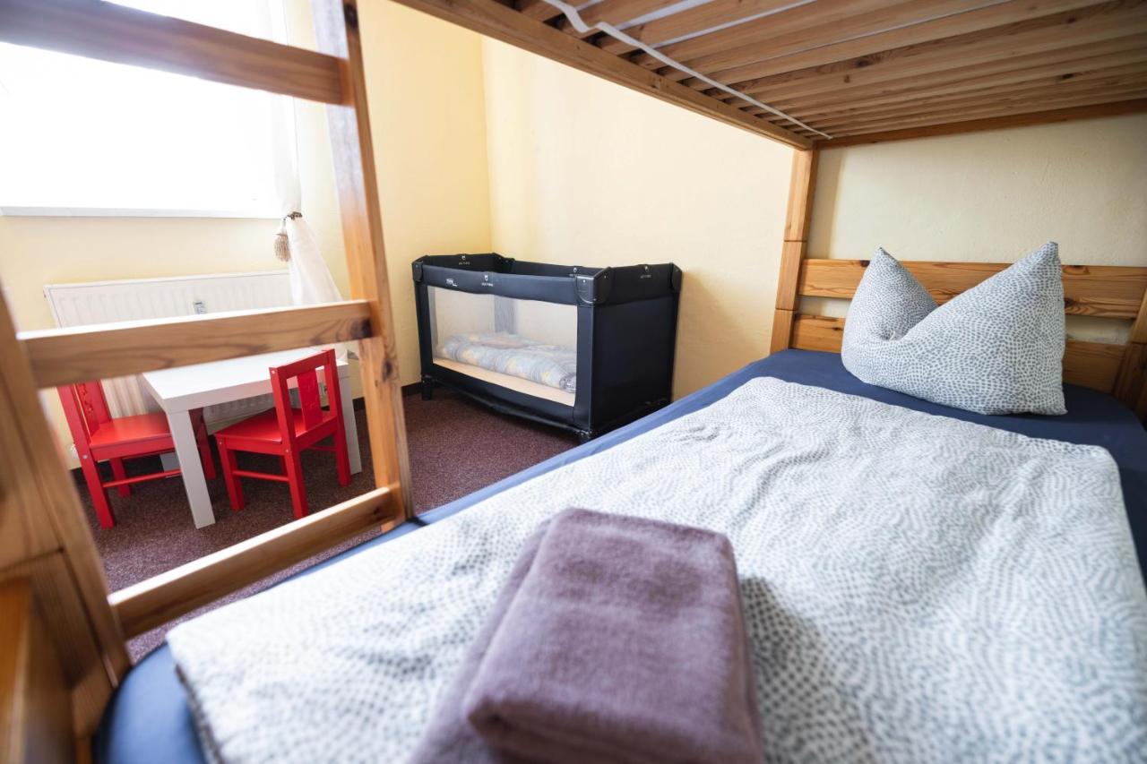Pension Friedrichshof Бад-Клостерлаусниц Экстерьер фото